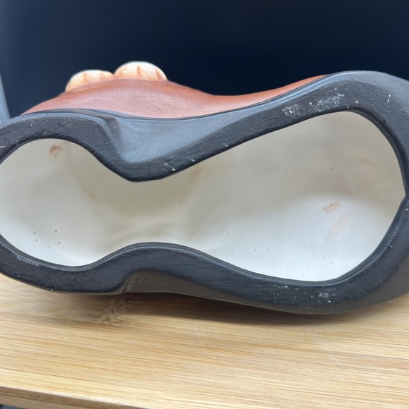 1977 Vintage Albertas Molds Ceramic White Cat in a Shoe in Chalk Ware Signed - Picture 11 of 11